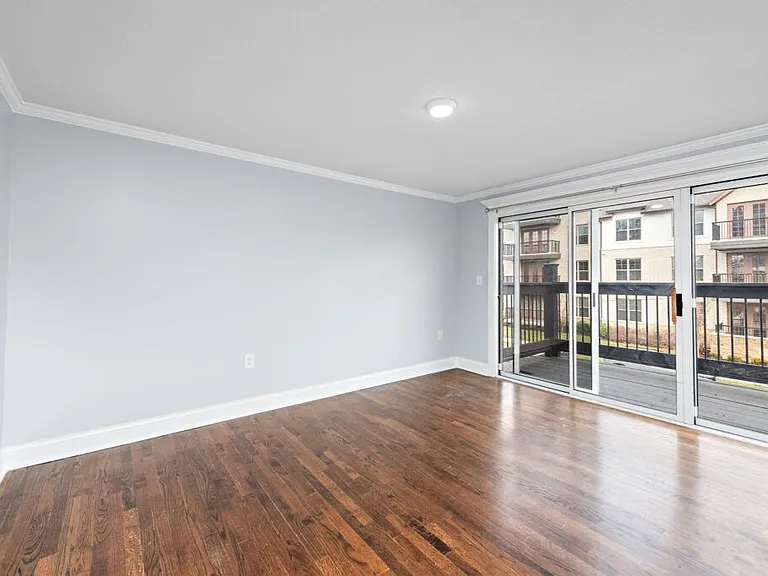 4544 Summit St — Photo 13
