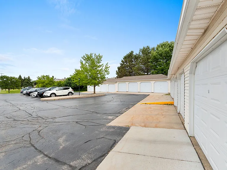 Mayville Heights Apartments is a convenient 55+ senior living community with HEAT AND WATER INCLU... — Photo 24
