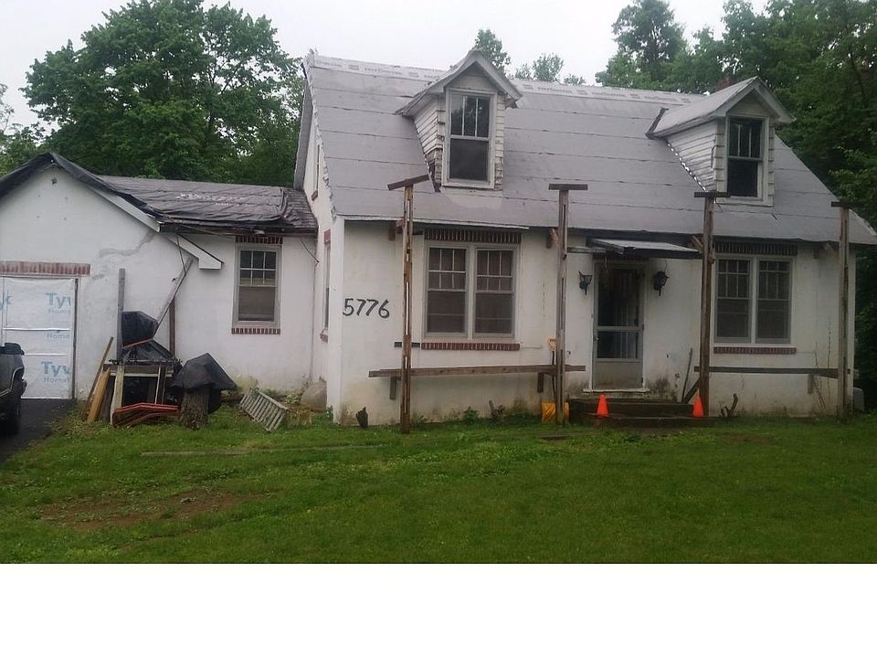 2nd image of 5776 Blue Church Rd