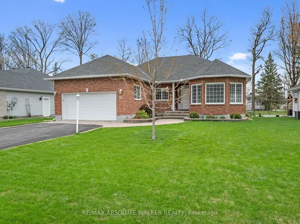 20 Mary Hill Cres, Ottawa, ON K0A 2Z0