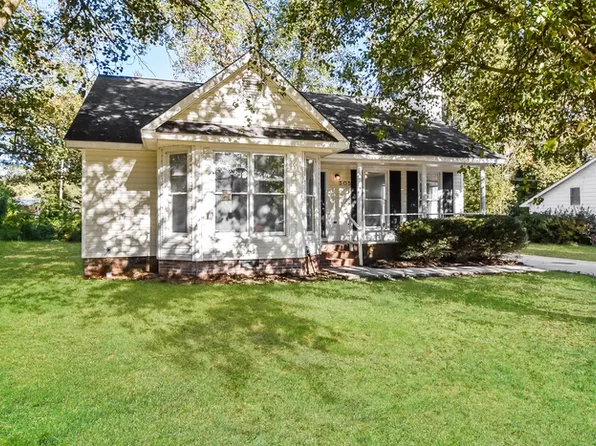 305 Lloydwood Dr, West Columbia, SC 29172