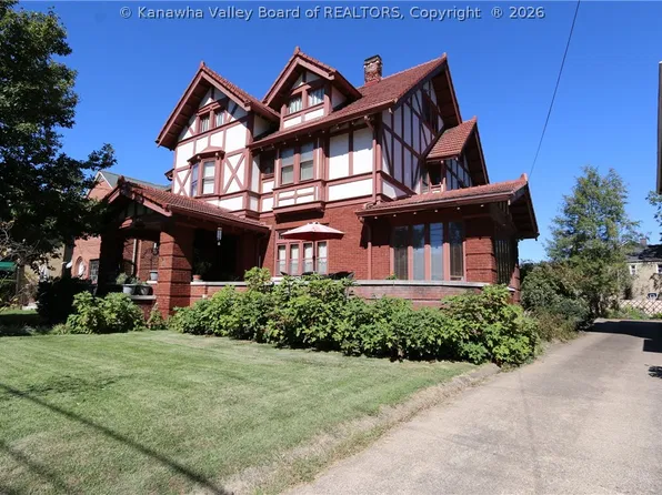 1590 Virginia St E, Charleston, WV 25311
