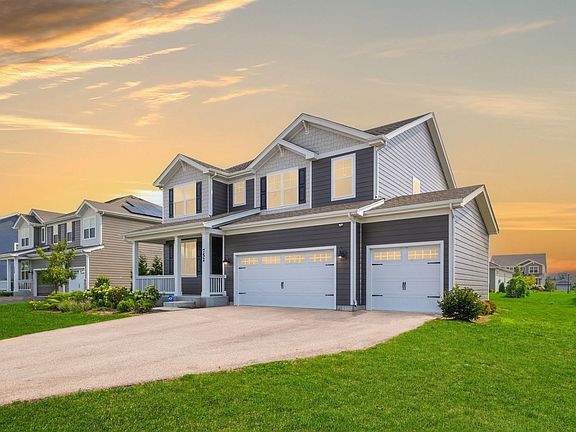 5th image of 752 Kentshire Cir