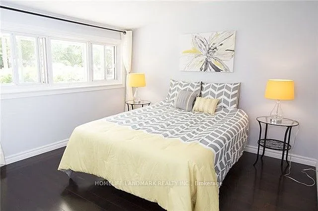24 Highbrook Dr — Photo 8
