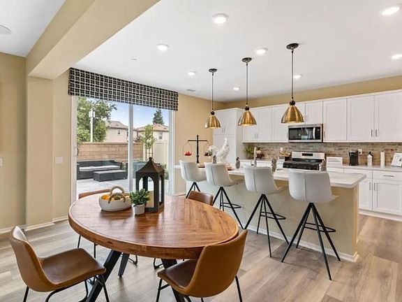 4th image of 4068 Angel Dr