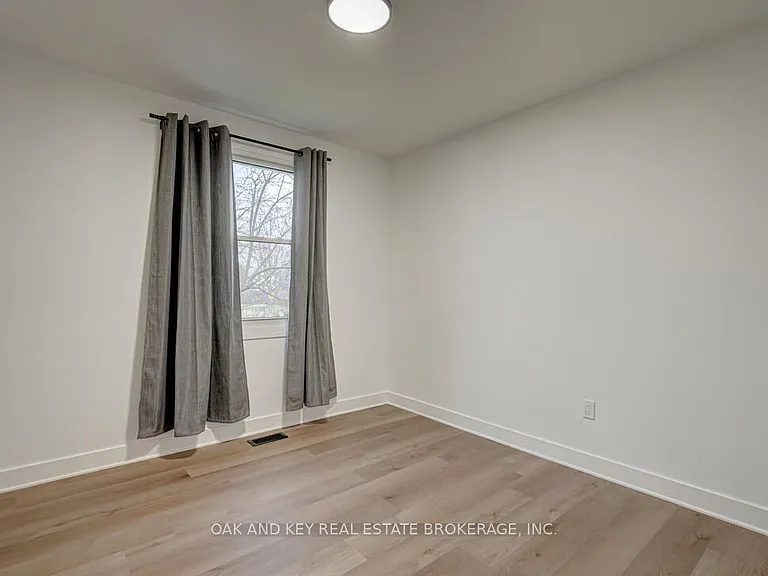 13 Dunwich Dr — Photo 13