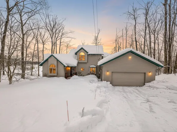 4397 E Vail Ln, Gaylord, MI 49735