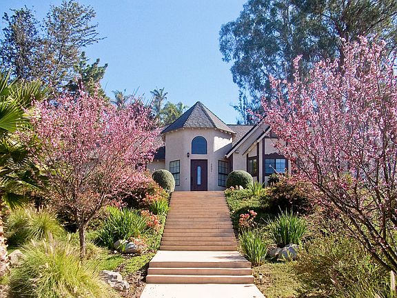 2nd image of 1521 Brengle Way