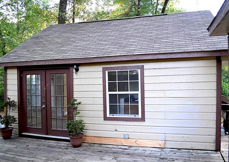 1st image of 489 Windomere Dr
