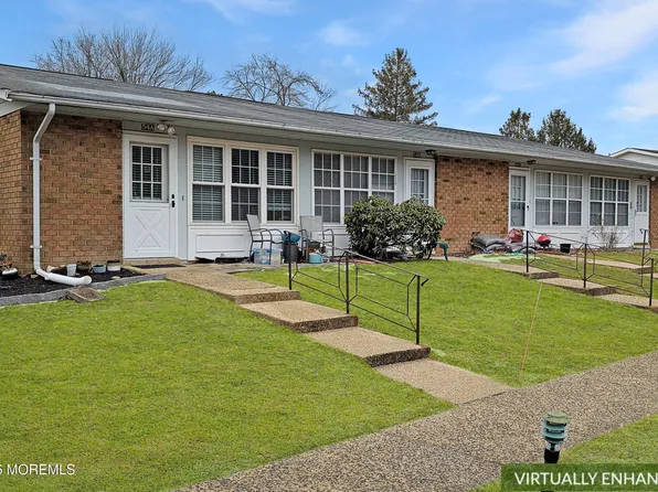 54B Edinburgh Lane, Manchester, NJ 08759