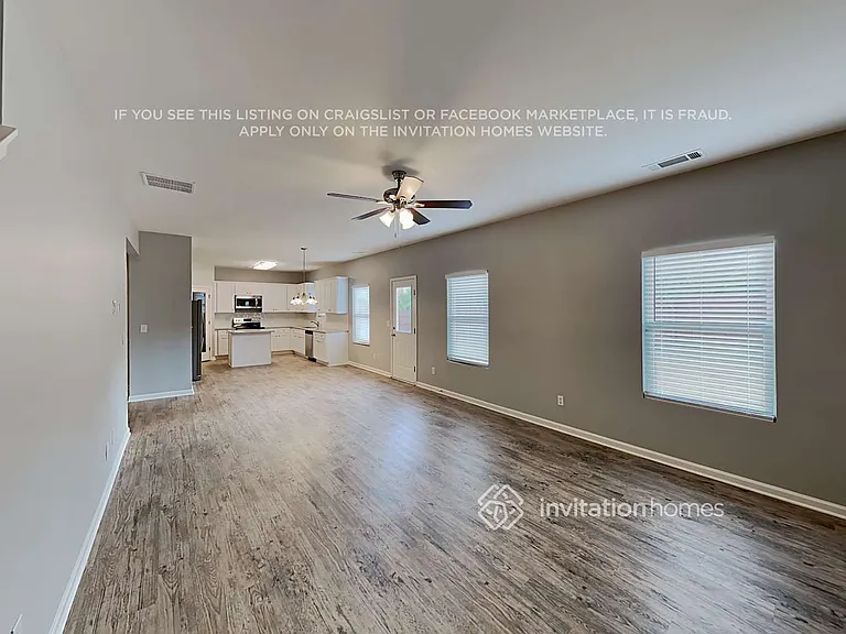 14 Bartlett Dr — Photo 6