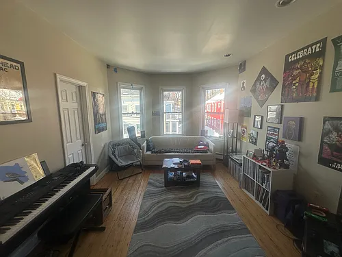 30 Hawthorne St #2 Photo 1