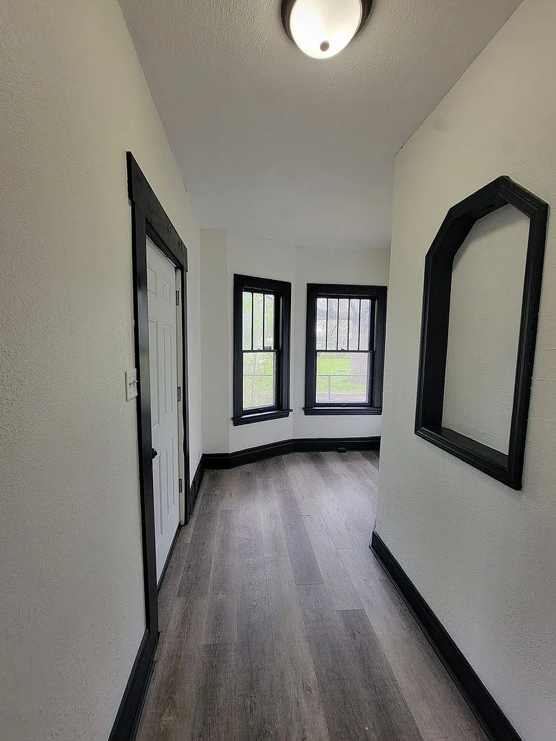Beautifully Updated 5-Bedroom, 2-Bathroom Home $1,795/Month | Accepting Section 8 — Photo 3