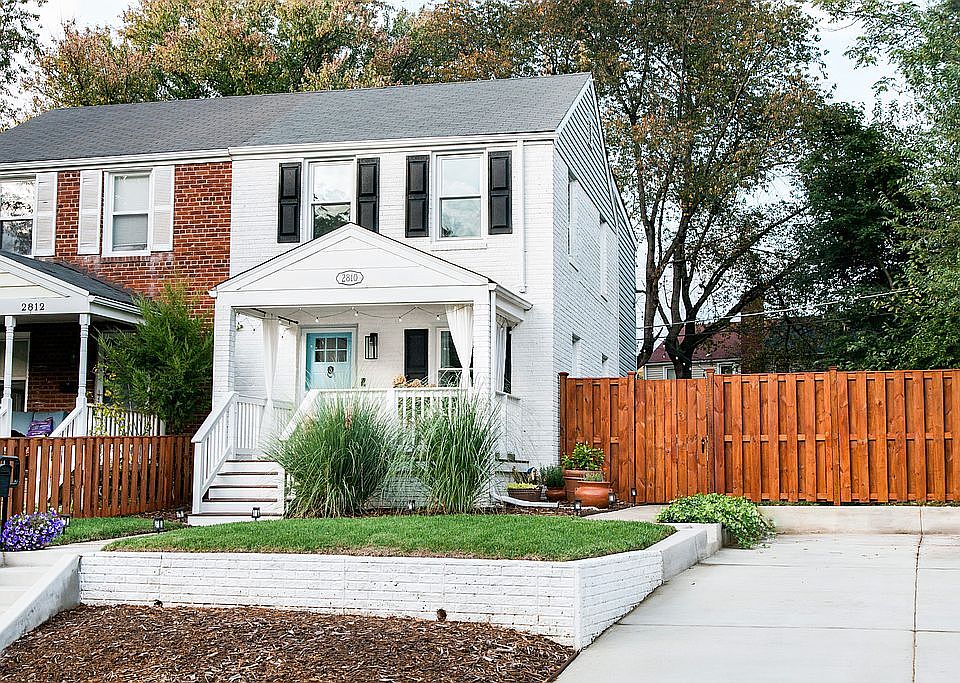 1st image of 2810 Albemarle Dr