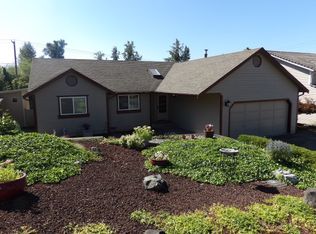 13711 SE 202nd Pl, Kent, WA 98042