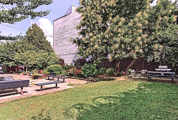 Sold by Owner | media 30