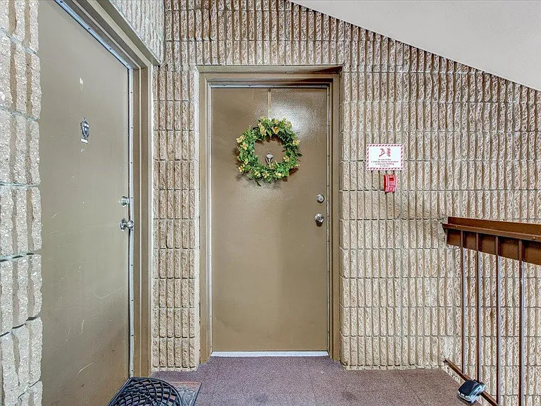 5915 Tamar Dr #12 — Photo 4