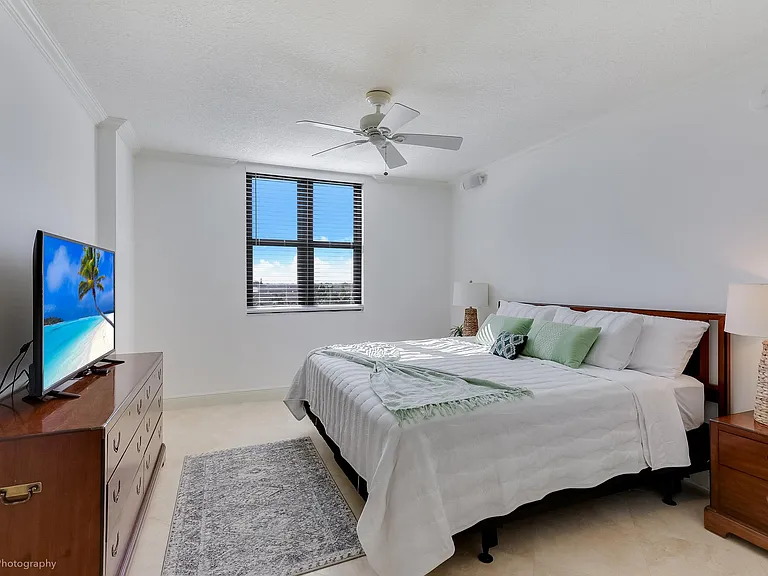 651 Okeechobee Blvd #509 — Photo 9