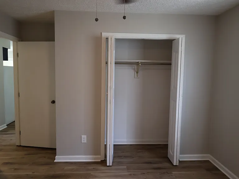 714 S State St #3 — Photo 31