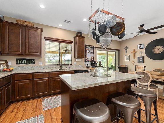 4th image of 158 Golden Eagle Way