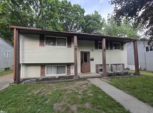 5713 Western Rd, Flint, MI 48506