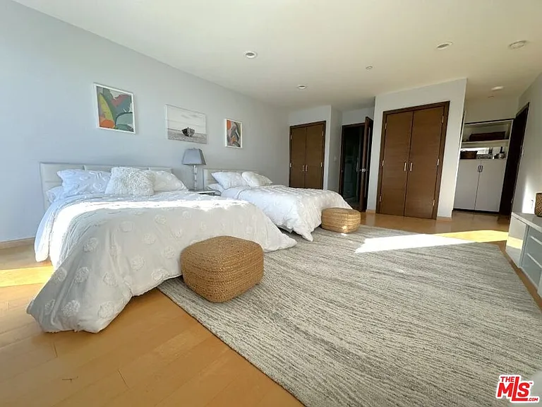 9300 Warbler Way — Photo 30