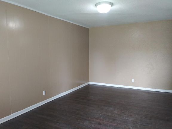 2nd image of 1855 Bella Vista Dr