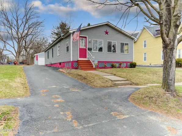 11 Matthew Street, Johnstown, NY 12095