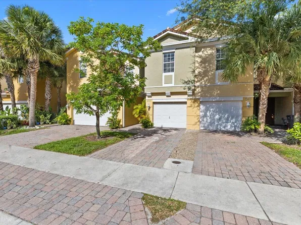 867 Pipers Cay Drive, West Palm Beach, FL 33415