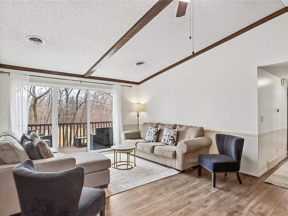 1st image of 1512 1st Ave APT 204A