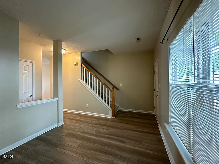 312 Commons Dr — Photo 9