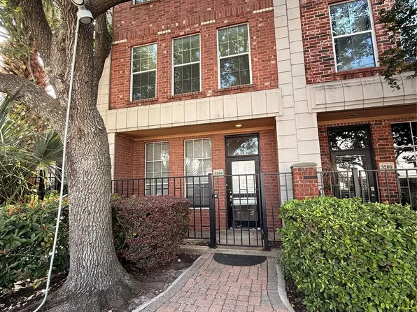 3208 Jackson St #1, Houston, TX 77004