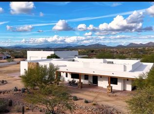 1520 E Magellan Dr, New River, AZ 85087