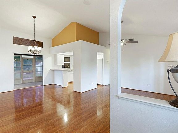 3rd image of 4251 Symco Ave