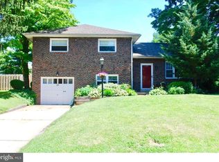 25 Queen Ave, New Castle, DE 19720