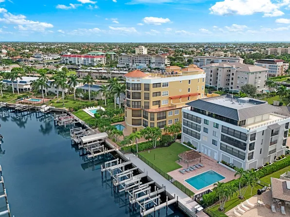 910 Panama Ct Unit 302, Marco Island, FL 34145