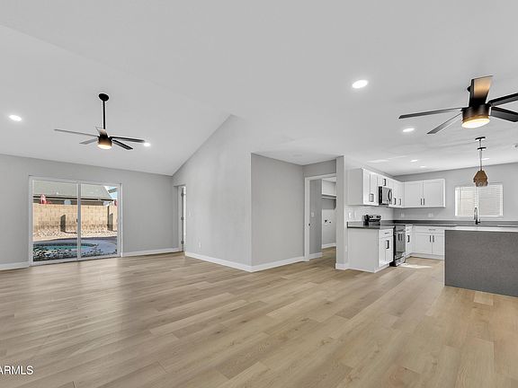 5th image of 10013 N 56TH Drive