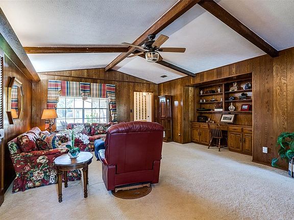 4th image of 2137 Southmoor Dr