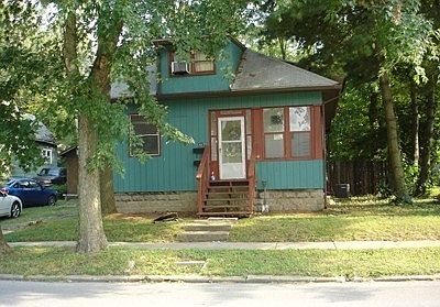 1st image of 417 W Sycamore St
