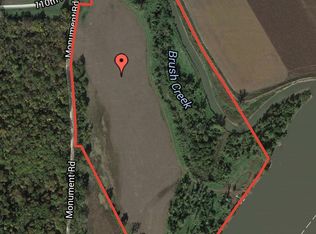 438 Monument Rd, Wathena, KS 66090