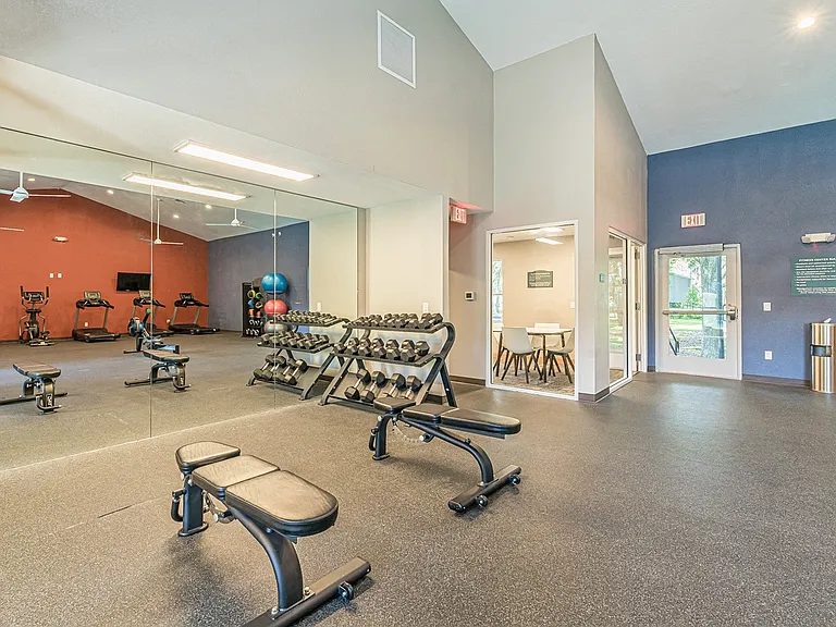 Enclave at Pine Oaks — Photo 8