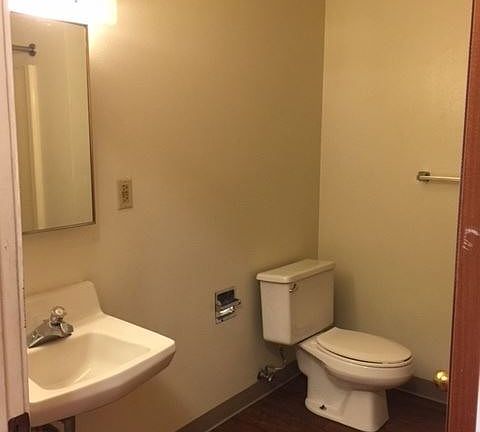 4th image of 118 W Alder St APT 308