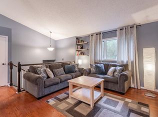 4701 Natchez Ln, Savage, MN 55378
