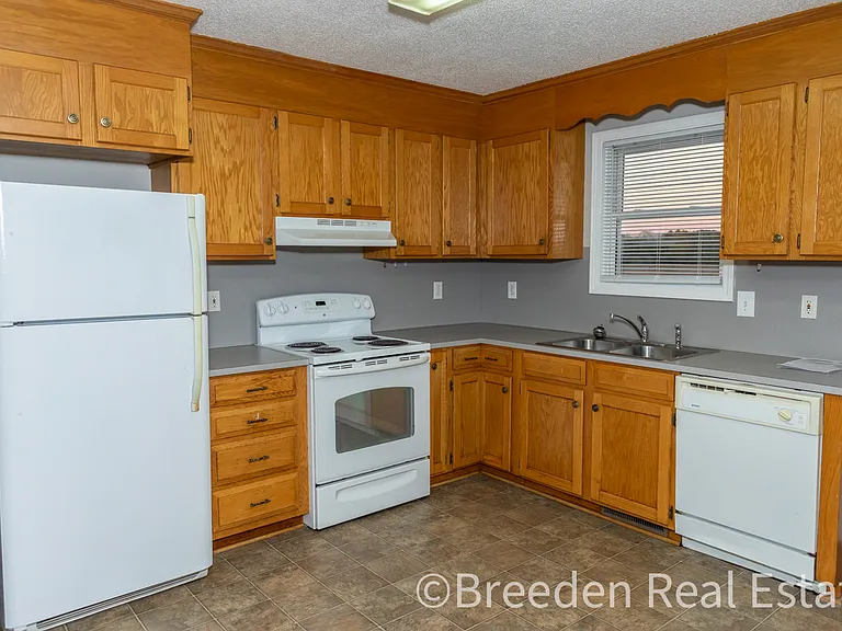 3441 Dreamy Ln #3-B — Photo 4