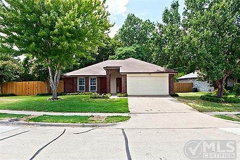 2nd image of 7818 Bob White Dr