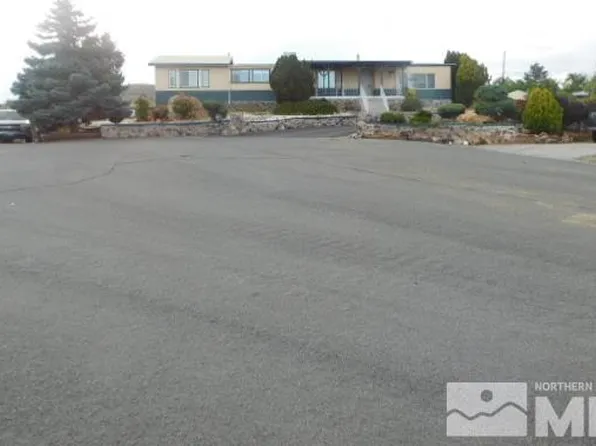 140 S Fork Dr, Sun Valley, NV 89433