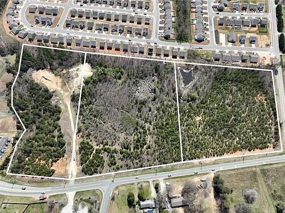 2nd image of 4520 Hicone Rd #3