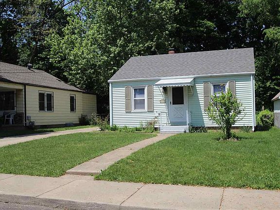 2nd image of 3033 W Ann St