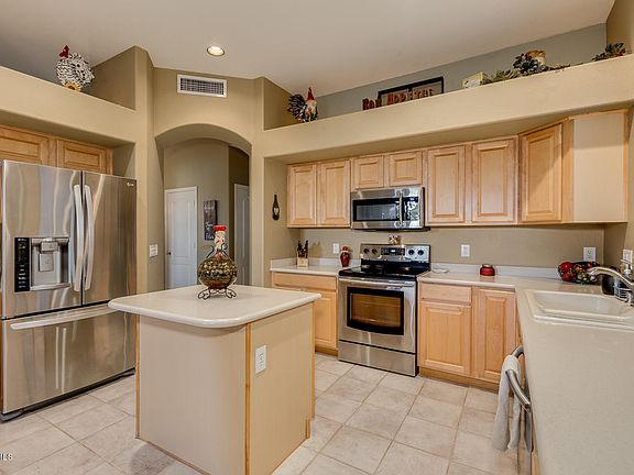 2nd image of 6563 W Piute Ave