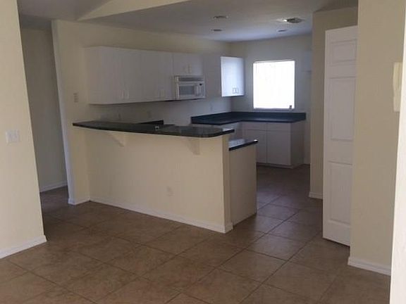 2nd image of 5328 Bygone St